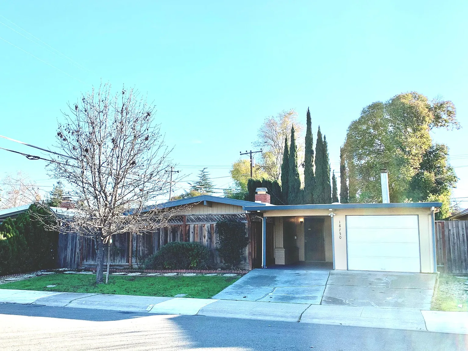 18750 Newsom Ave photo 1