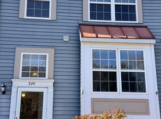 534 Crossbridge Dr, Westminster, MD 21158