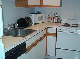 1237 E Genesee St APT 4, Syracuse, NY 13210