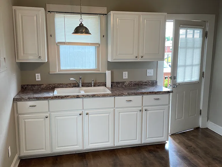 2805 S Joplin Ave — Photo 7