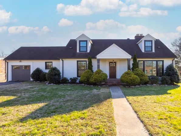 1152 Greenland Ave, Nashville, TN 37216