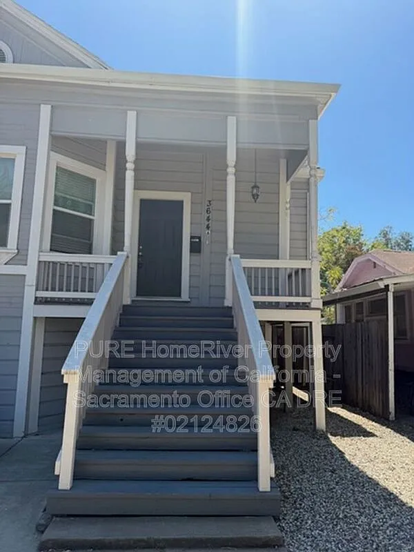 2 bed, 1.0 bath, 620 sqft, $1,695 — Photo 1
