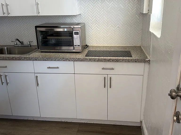 1777 Ali Baba Ave #6 — Photo 3