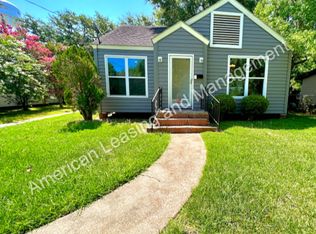 6432 32nd St, Groves, TX 77619