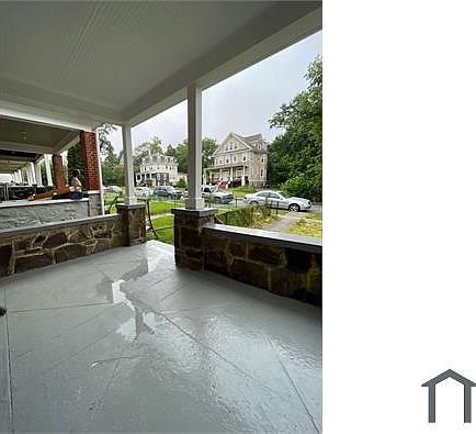 2nd image of 2461 Shirley Ave