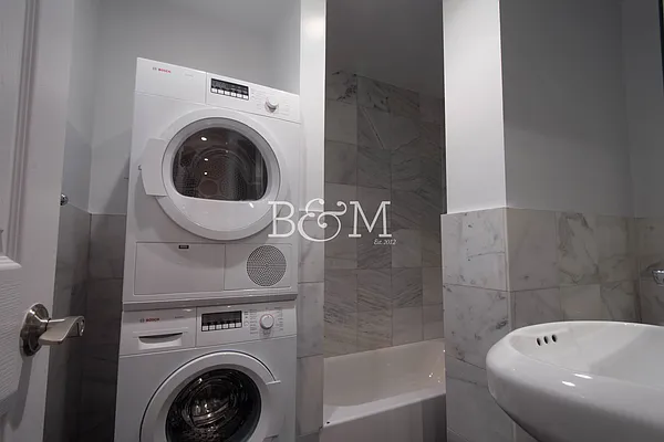 Rented by Brick&Mortar | media 18