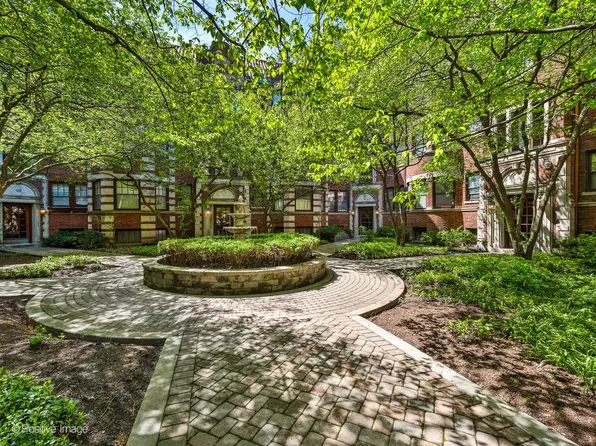 852 Hinman Ave APT 2, Evanston, IL 60202