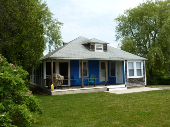 7 Greenwood Ave, Scarborough, ME 04074
