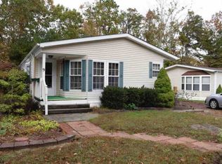 9 Locust Ct, Mays Landing, NJ 08330