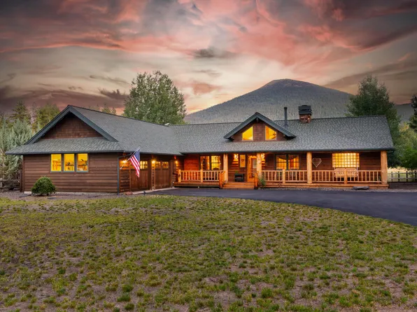 26275 SW Metolius Meadows Dr, Camp Sherman, OR 97730