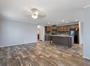 16751 Turner Rd #115, Lansing, MI 48906