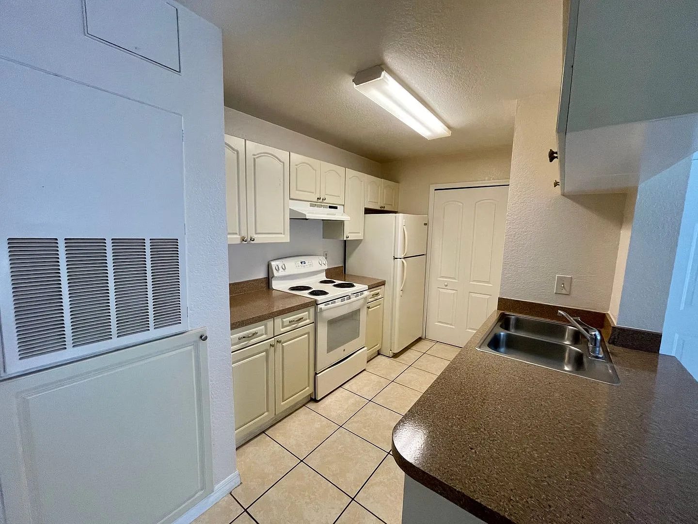 WL - 2550 N Alafaya Tr. Unit 10202 — Photo 4
