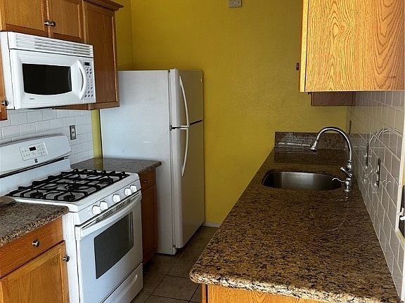 2nd image of 5330 E Charleston Blvd Unit 141