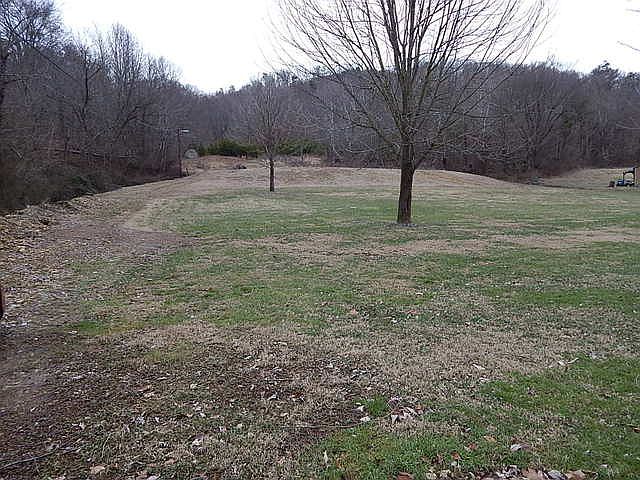 2nd image of 736 Hygean Run Rd