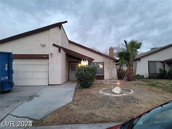 3rd image of 4766 S Mojave Rd