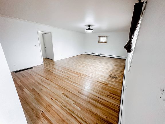 3rd image of 410 S 11th St