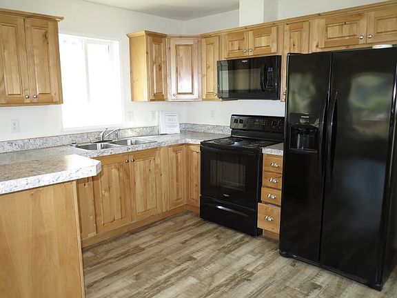 5th image of 411 E Moreland Ave
