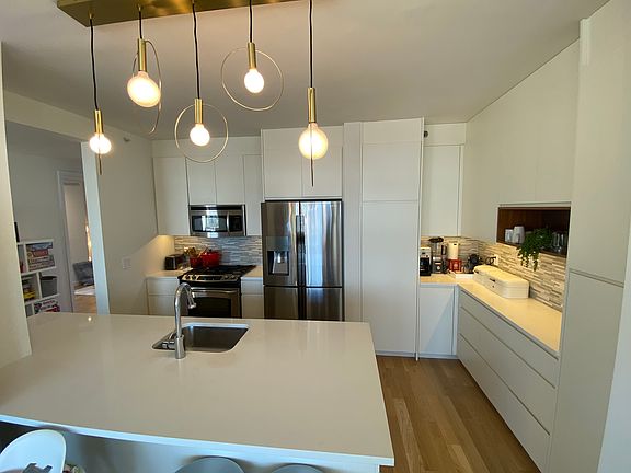 5th image of 189 Schermerhorn St APT 22E