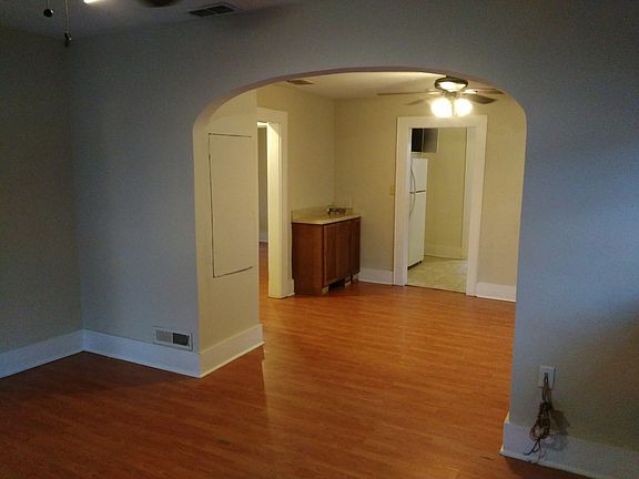 5th image of 1417 Woodward St