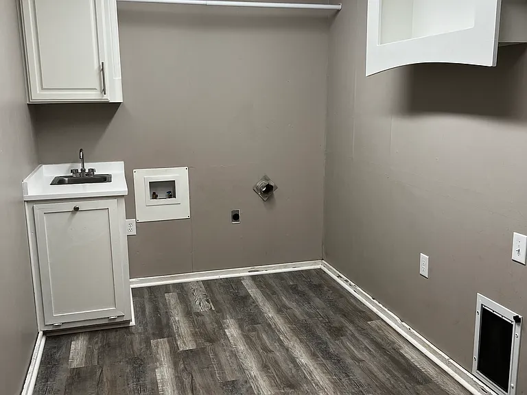 3526 S Downtain Dr — Photo 7