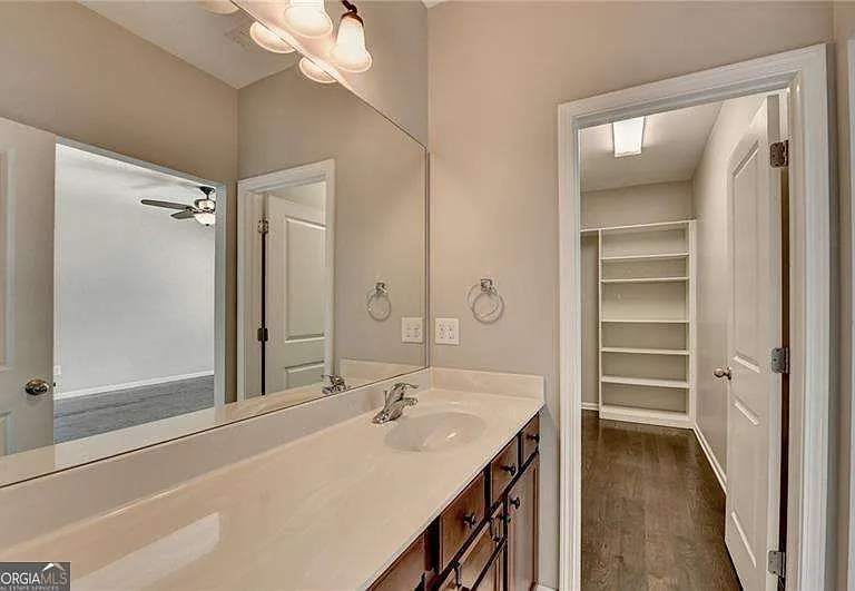 11653 Parkside Ave — Photo 43