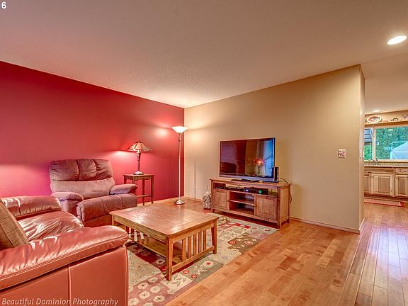 4th image of 1986 NE 2nd Pl