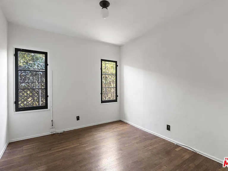 3731 Griffith View Dr — Photo 27