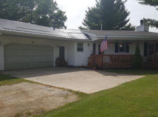 2913 N Johnson Rd, Trufant, MI 49347