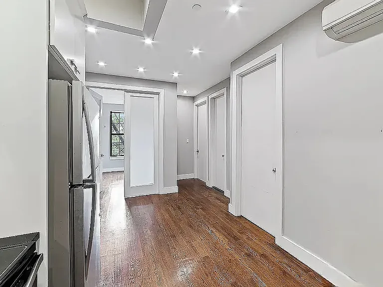 2164 Fulton St #2F — Photo 2