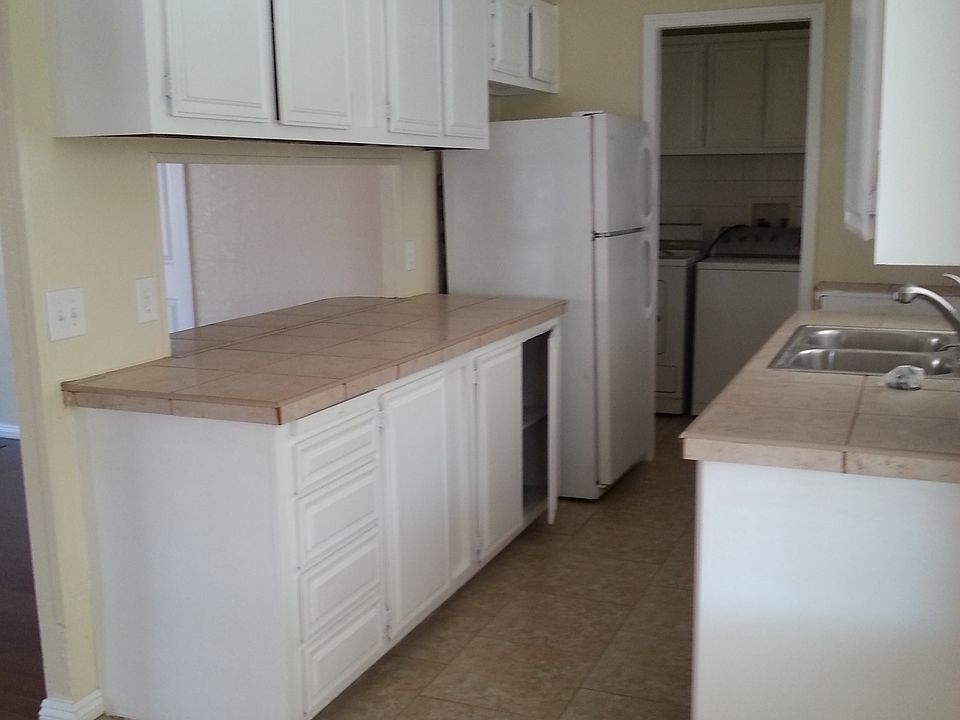 2nd image of 11447 Hickory Ln