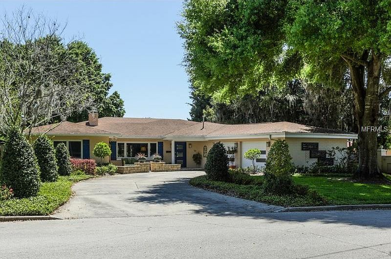 1st image of 14 Hopkins Cir