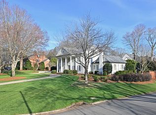 2521 Beretania Cres, Charlotte, NC 28211