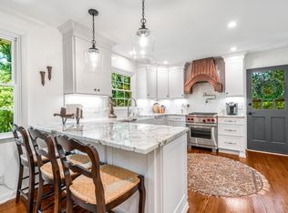 518 Woodhurst Dr, Nashville, TN 37220