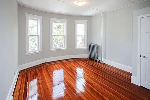 42 William St Photo 1