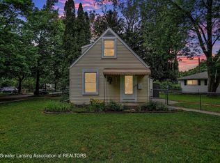 730 Hunter Blvd, Lansing, MI 48910