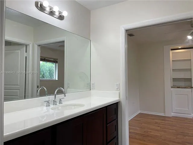7940 SW 173rd Ter — Photo 7