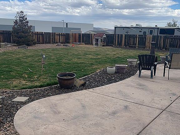 3rd image of 1650 Billow Dr