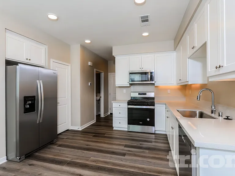 24680 Saber Ct — Photo 5