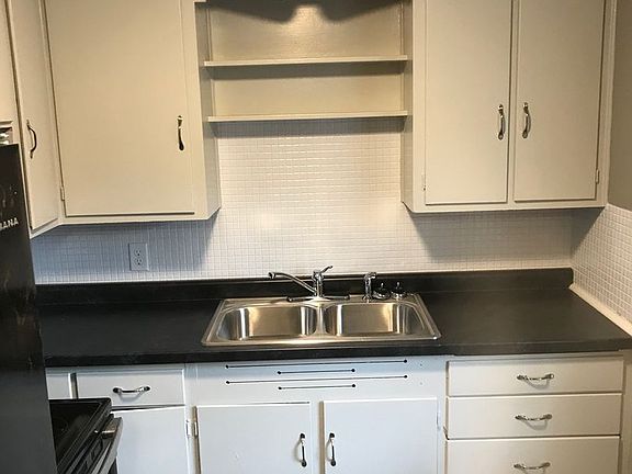 4th image of 2020 S Cotner Blvd #2040-2044