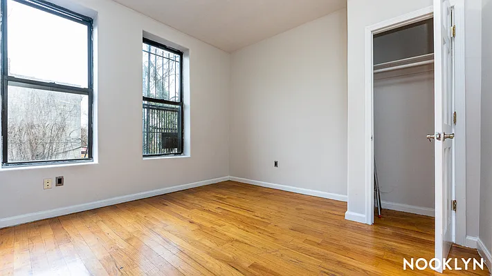 Rented by Nooklyn NYC LLC | media 23