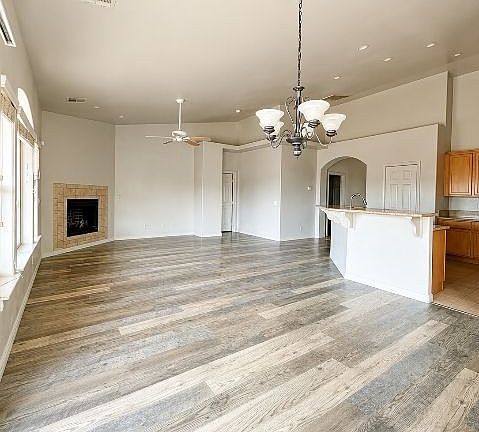 4th image of 1101 Bourbon St APT A