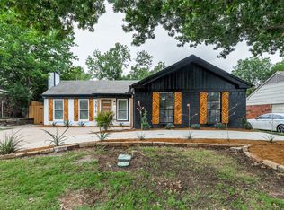 3816 Bigleaf Ln, Fort Worth, TX 76137