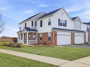 8412 Sawyer Ct, Joliet, IL