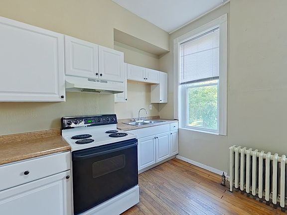 5th image of 3555 Louisiana Ave #C