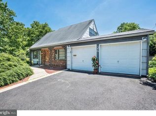 26 Gunner Ln, Willingboro, NJ 08046