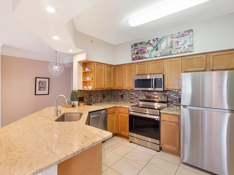 9309 Myrtlewood Cir W #9309 — Photo 5