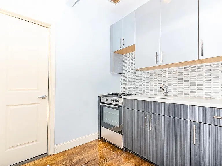 39 Suydam St #2B — Photo 4