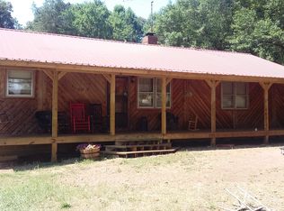 365 Sosby Cir, Martin, GA 30521