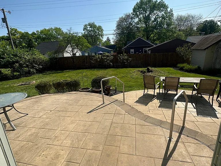 5747 Norwaldo Ave — Photo 16