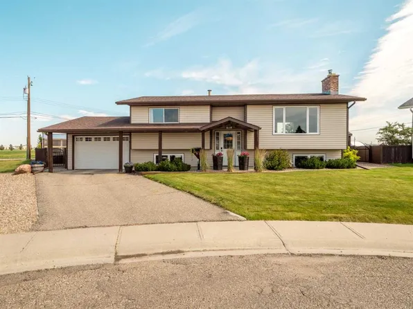 6109 S 57th St, Taber, AB T1G 1K1
